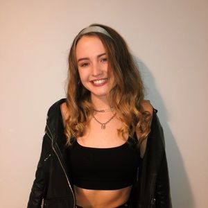 Meet your Posher, Lizzie